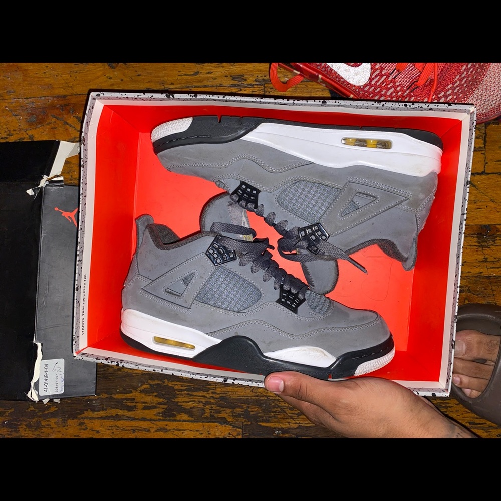 Cool grey 4 size 8.5